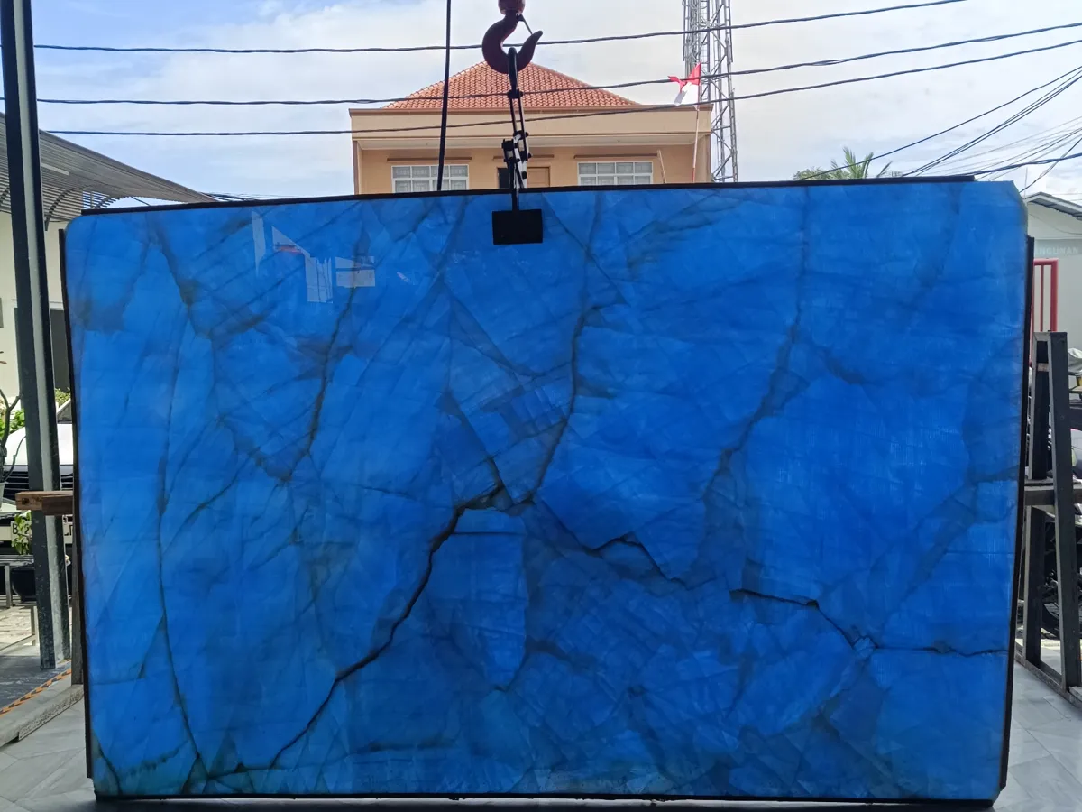 Onyx Blue